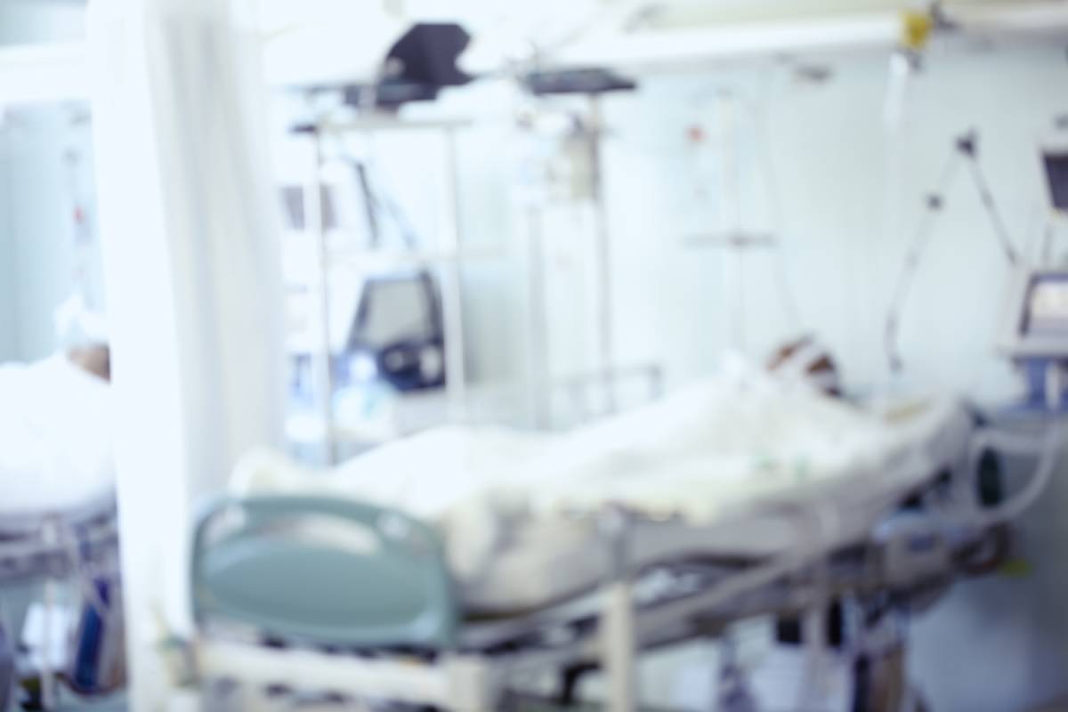 Risks of Prolonged Sedation in Critical Care
