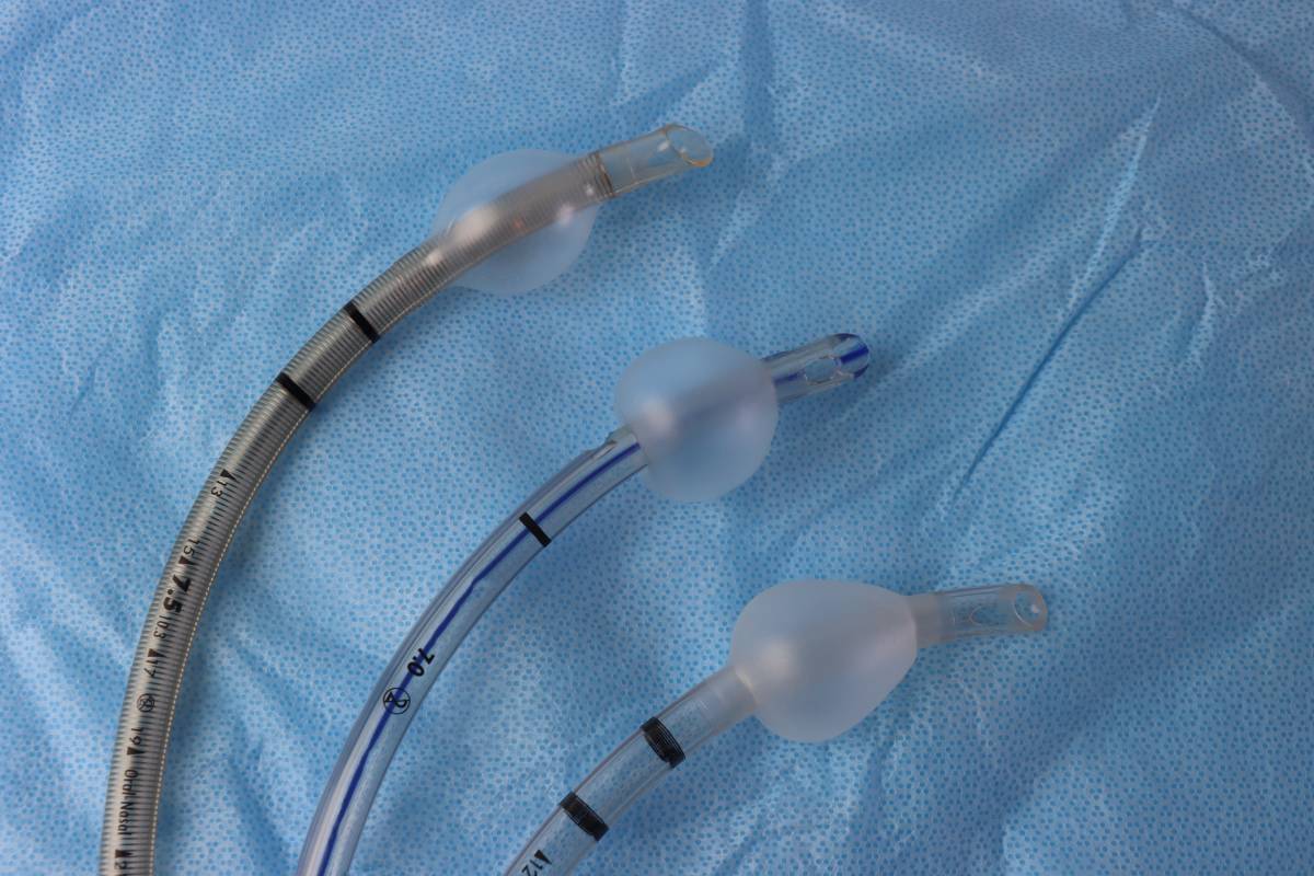 Cuffed vs. Uncuffed Endotracheal Tubes